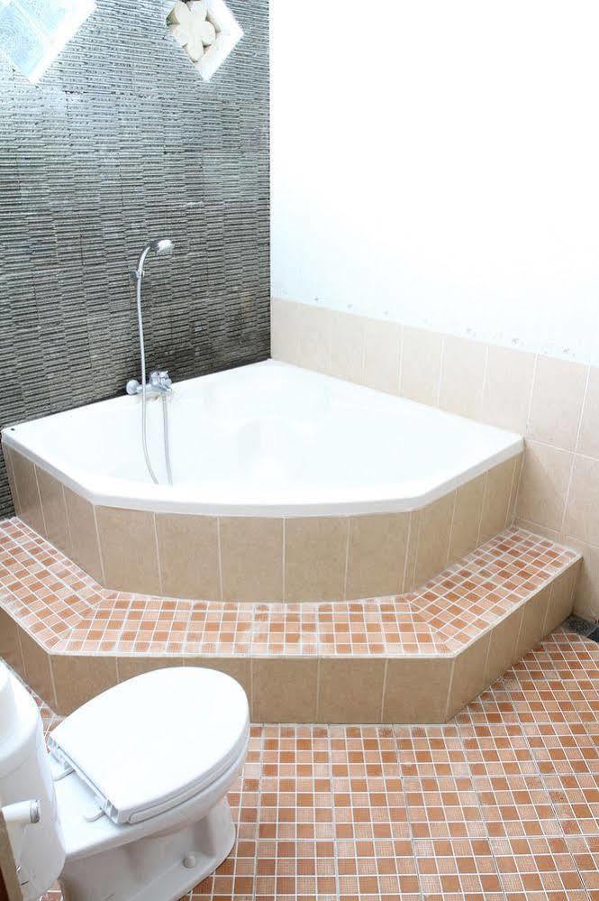 Bucu Beji Hotel 2*